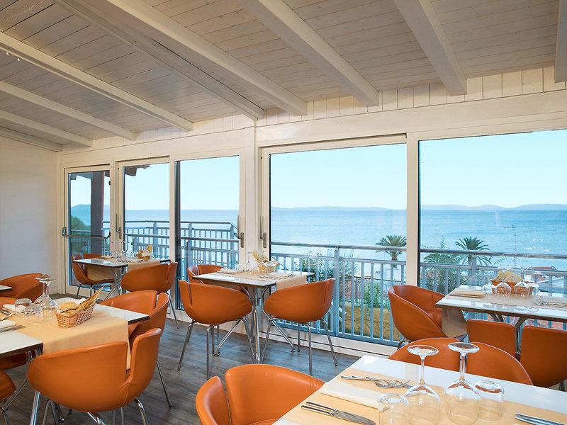 8E678DCF262A3C368157F33B20C016EE