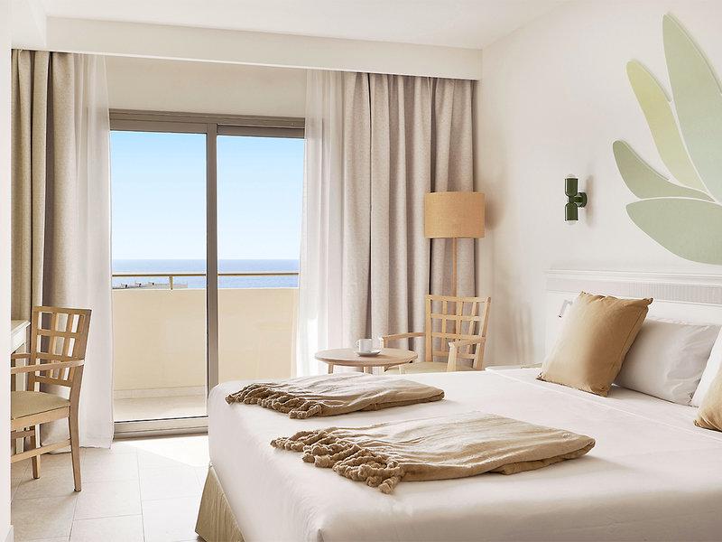 C48DE48EFD44AB80CAF19272065EB432