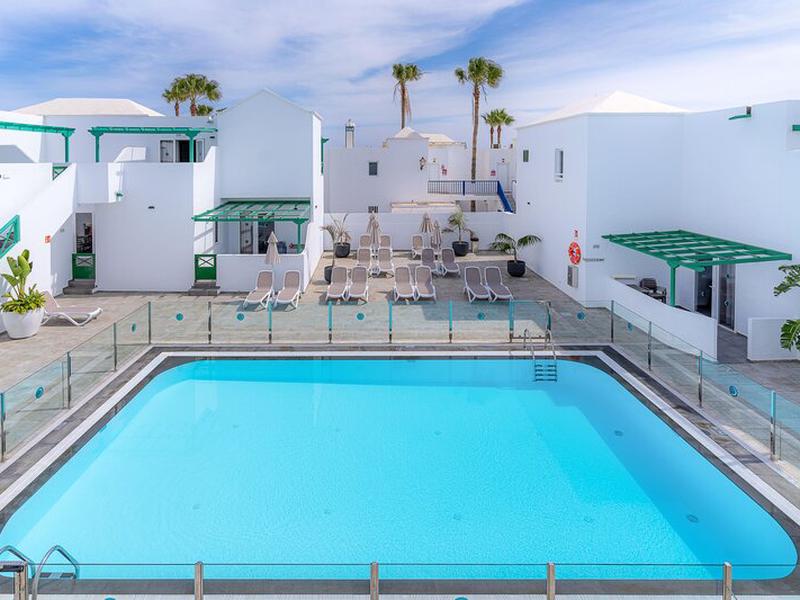 4DD5219F1A9DD83179D56230852CD33D