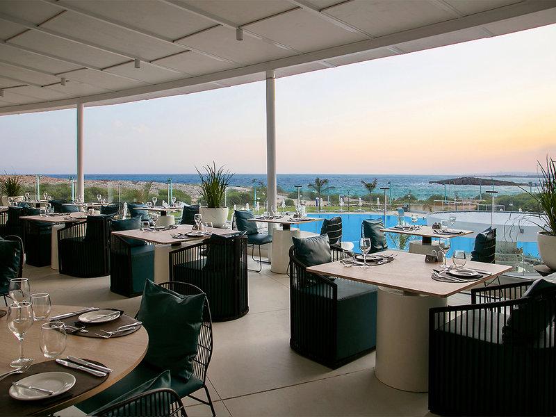 238FB2E9FF439695A3A2C0B5739A88C3