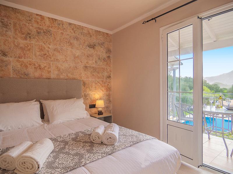 3FDC7C7A22A585C788D2FEC80282B9A2