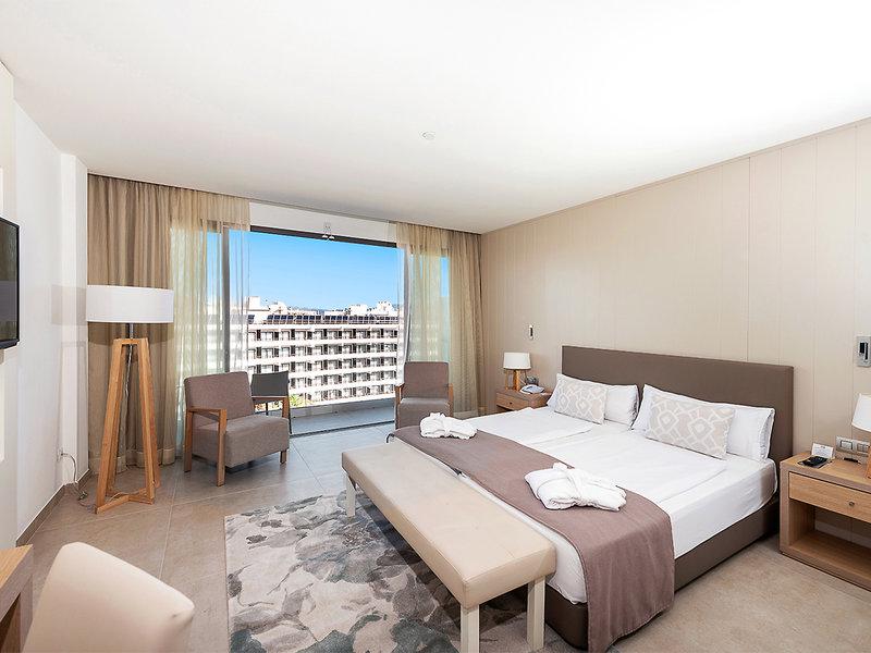 63957C8FBD28DD1AAFA88FF32C7F7076