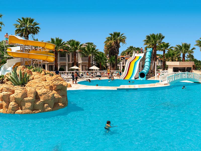 0C1B565B85A8B403201D6ABAD0166A18