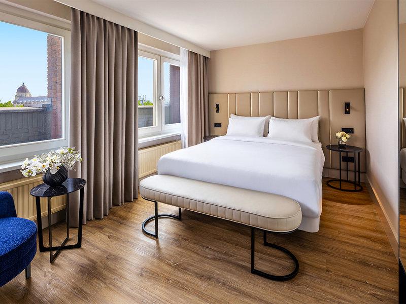 24FA02B520BE5970C51A15E433470865