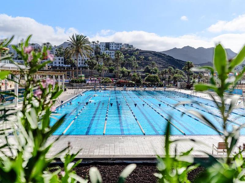 4A143297FA6DE5AC1E37D46AC4CBF79C