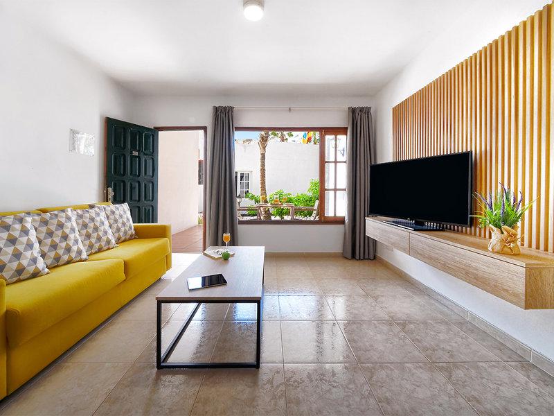 123100CB7EA0AD563E7EAA649708187A