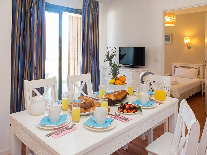 03529B66BC9CEA81AAD28E8EA66EC6B7