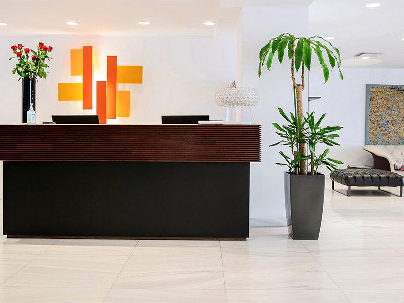 1068FE9BF44AC84C5B5F939C7CBC6A6A