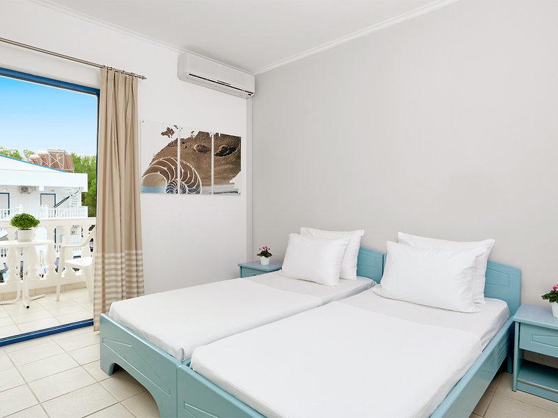 EE01D0AF4883BFF784B6F52F269F3F26