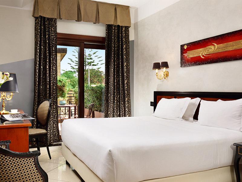 639055E6BC3DEF654777F13CE69F88F8