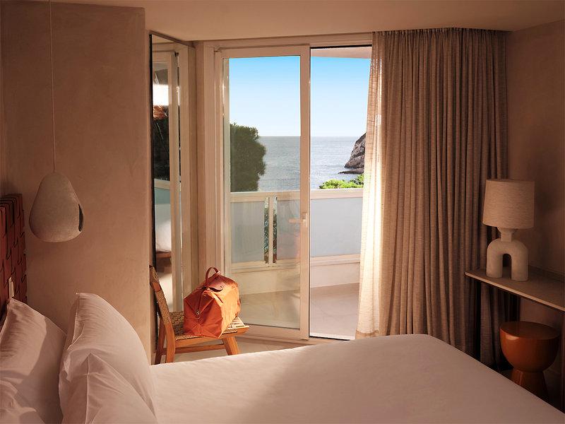 DB52283E6BEAA9BBB870D9EBA369F69E