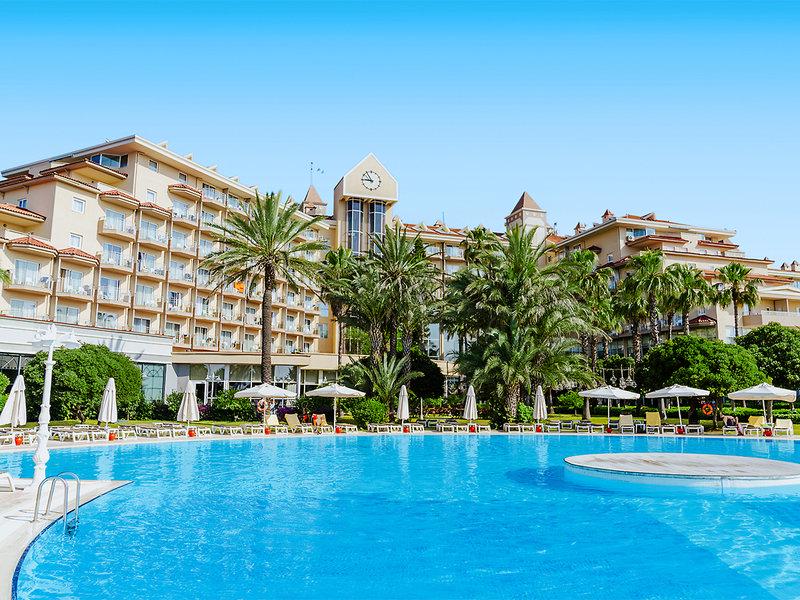 1B6C3CA903BE0BFA1ECADE3A754FA8EF