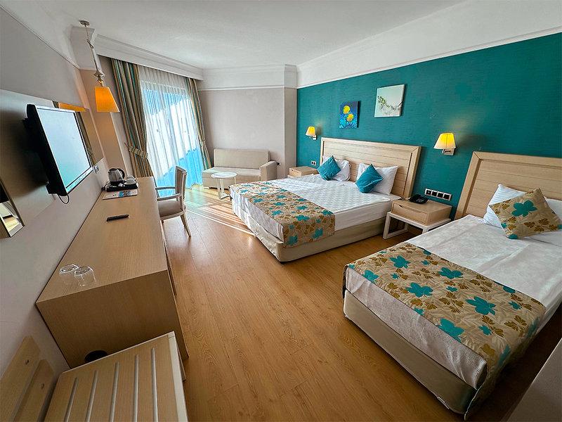 F67906D6633E0F30B28D7A9A259ED6E7