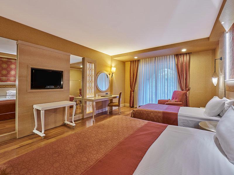 282C5D84A638E8F4CBA7301DB24ECBED