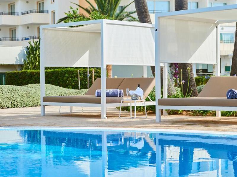 ECE3F4EE728E440A82EA6981BA757106