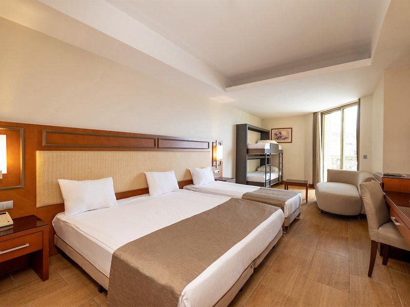 BC4446118C6B4FB54AD1AB4F34780214