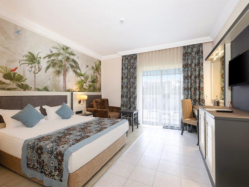 D5B159FB4735E9193A695245A07CAD39