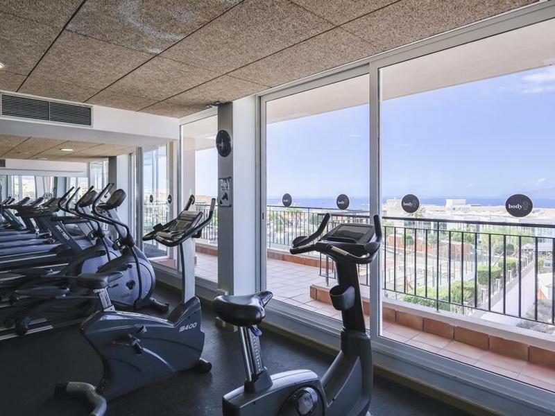 B4DFF0810863155100FE3AC9F6AE6DA3