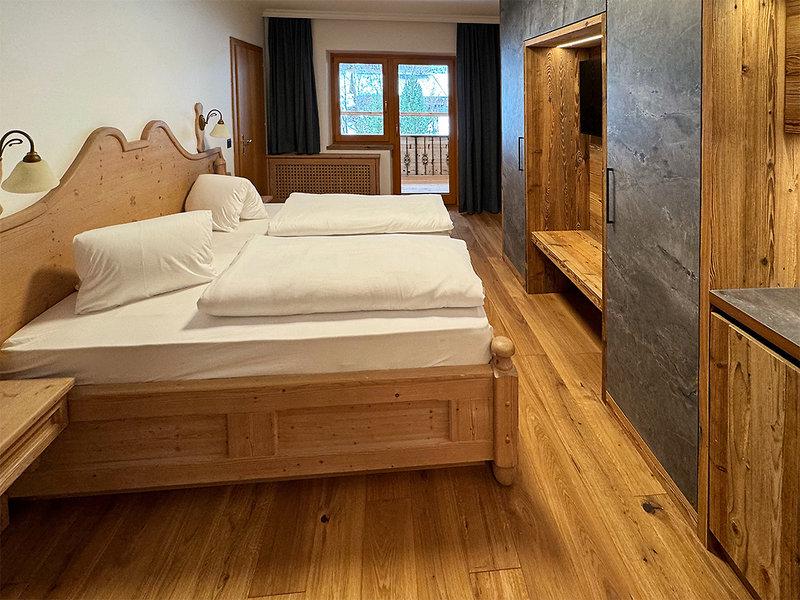 BC1808BBD120B3961D6EFFC5234C87EE