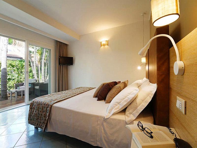 CDEC03598F3F393CC82D4AEC13306251