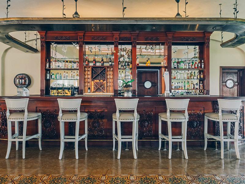 FA7C7E0AC2F184D58552D35B8DDB88A1