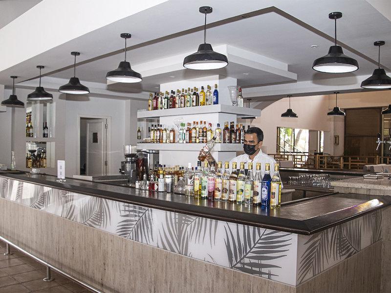 A17BAAD74C22E56A38C50EC02D6B8489