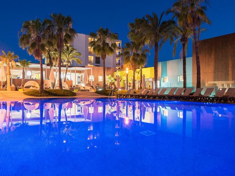 24F816F54406D6FA9E3130927F017ADB