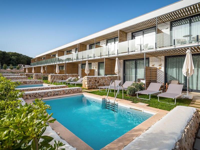 DB805B3A0F970671A58CF0ABF7118776