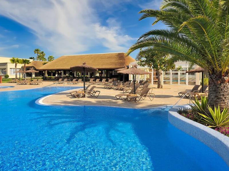 DB9F2D48CFFFE46E82E2D2EBE96B2DA0