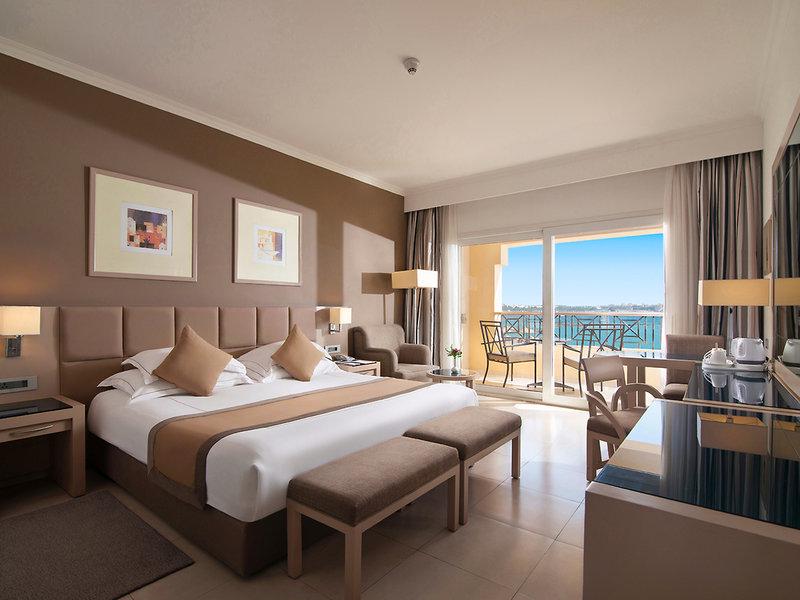 ADEB7D6FF477F3C95E86E194A97F977B