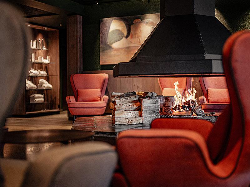 E638CE9EFE32B199B9B02FA1B51FF774