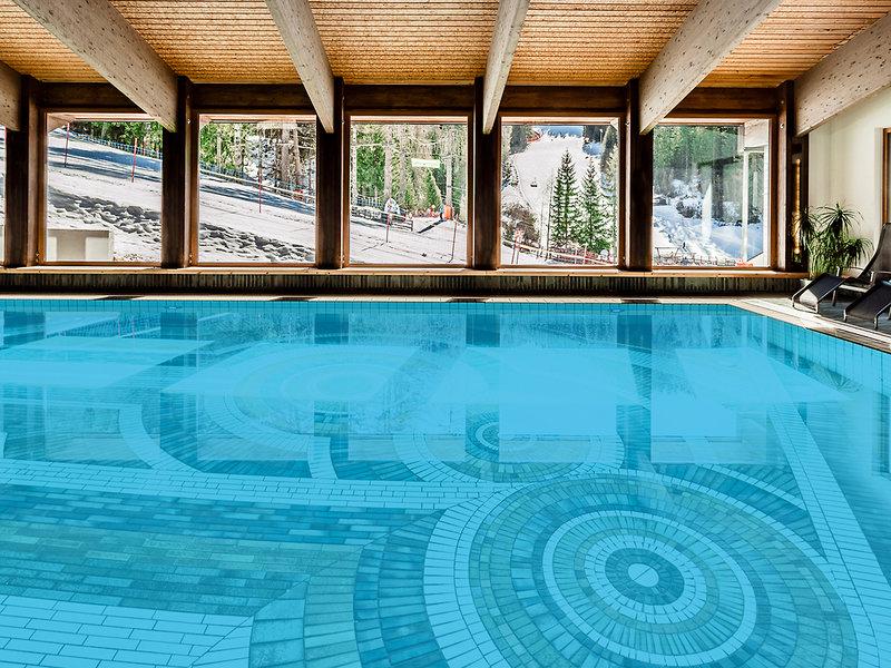 B8271566E916D5B0C232762DBEC5A140