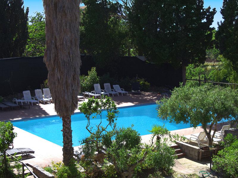 9999F42E77AEF87ECA88237E901B7B72