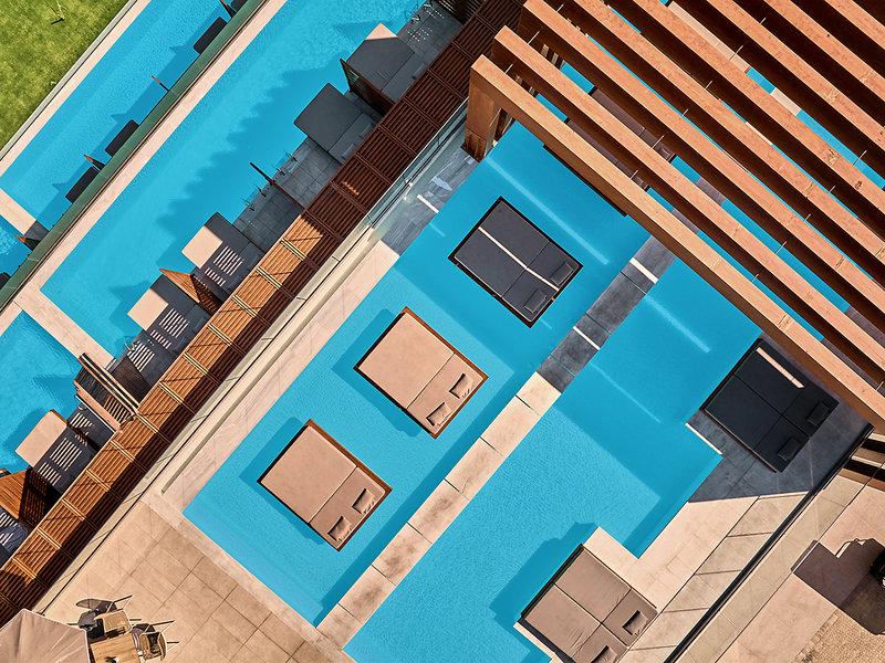 55E3D6C17C94DC43C5141CF4FB3172E2