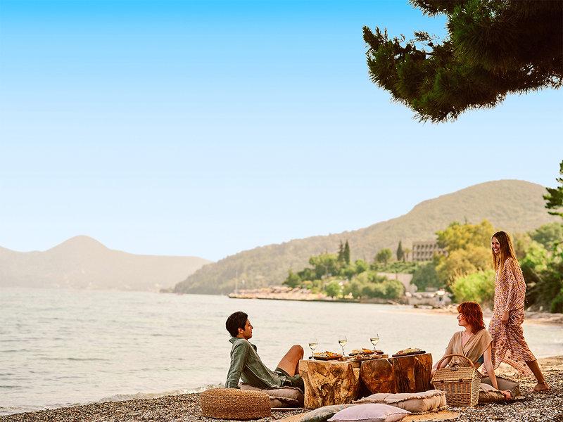 EE550C826F725601B009B88E819A34DD