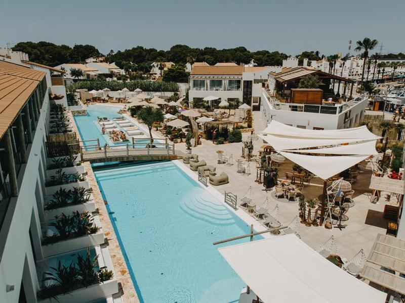 41DB1C4891B4E79E3CAC02F257E2EC24