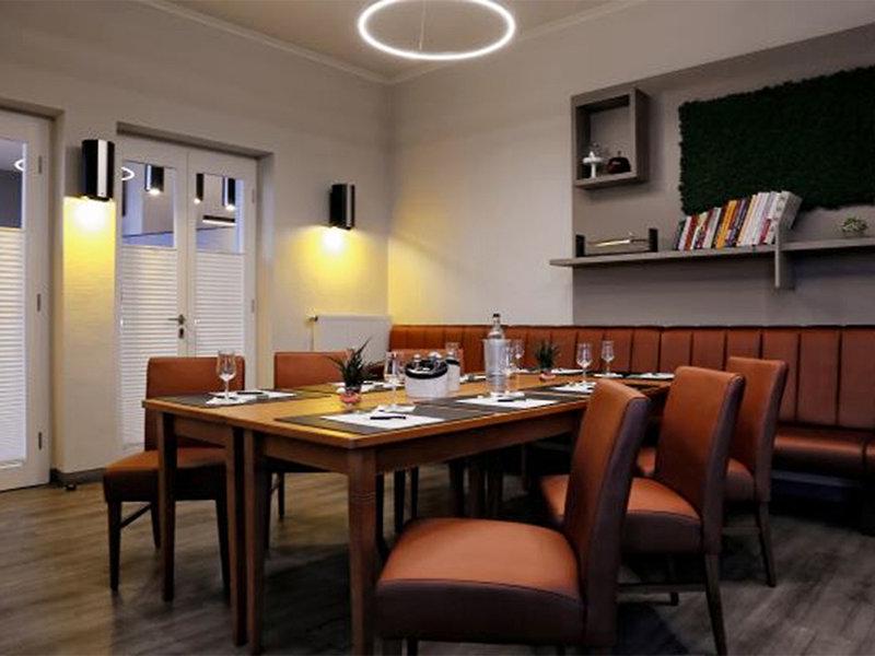 F8A44492B2CA5B8CB7D6F354FE195919