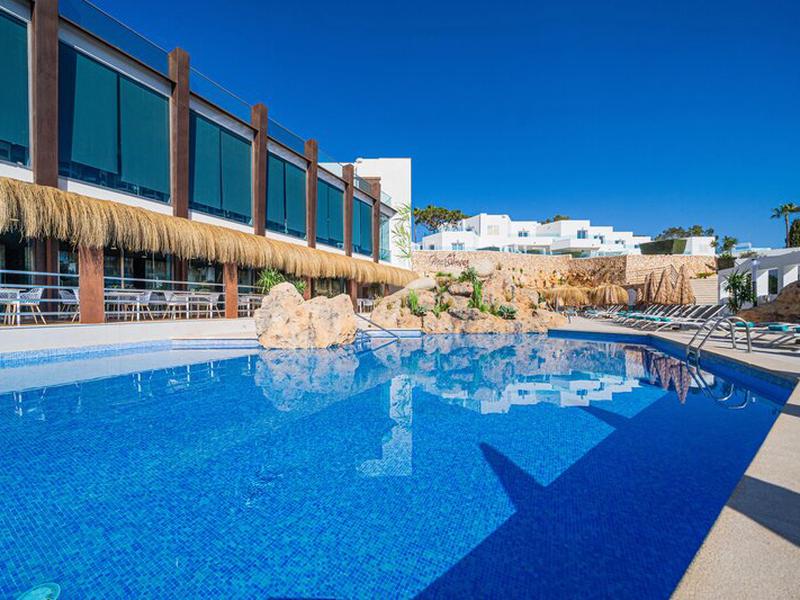 8C1251C488EAB51D17D24EAB7DF599F3