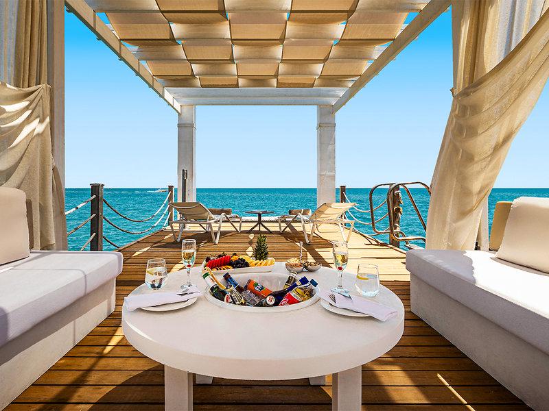 B91E7F8C4D57D96F4CA9C945DDE896FD