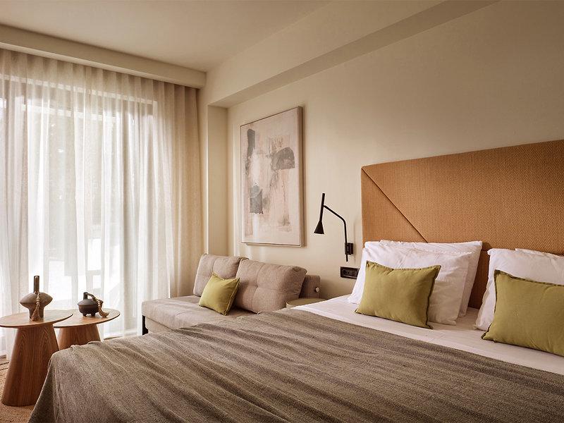 7BA61B7F7E9C257A4B53155F50F70168