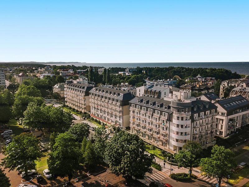 0EB898E64D77D4F766683230BC7B079E