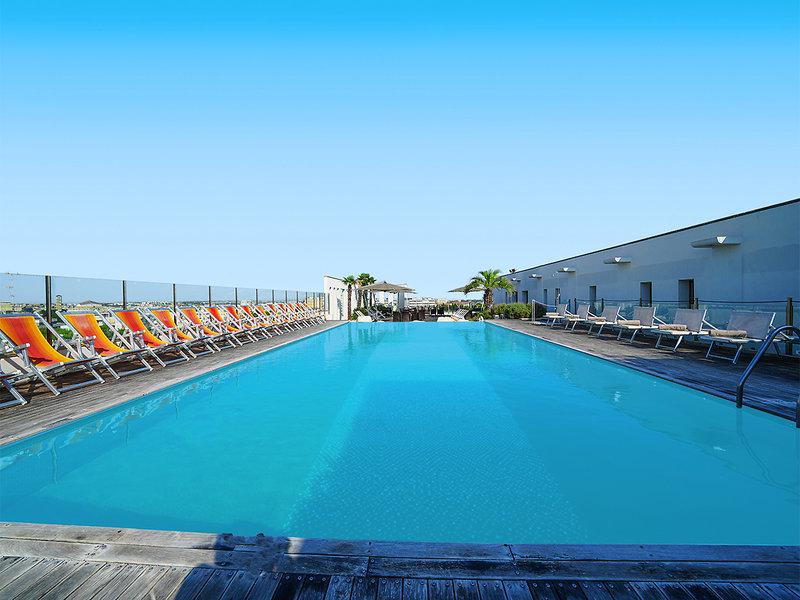 48361D71CF6C416FDD4156871546EC4D