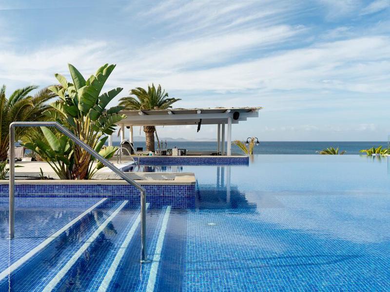 D0CAA88C7E6CEB2D6FCDDAC66A9569BC