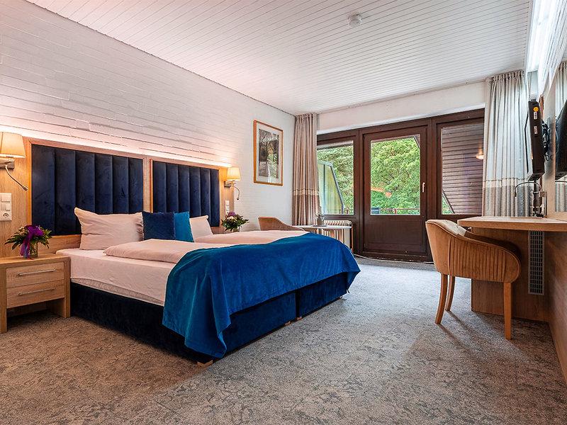 E923C17105476D8C0B07AA12306AD4F2