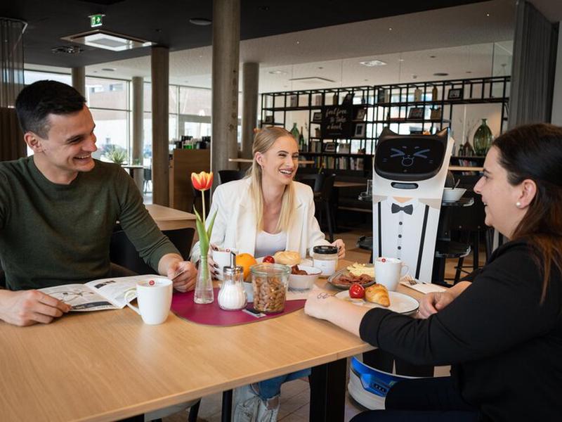 1720EBAAFEB83B2A8CDF4B8DC31D51FD