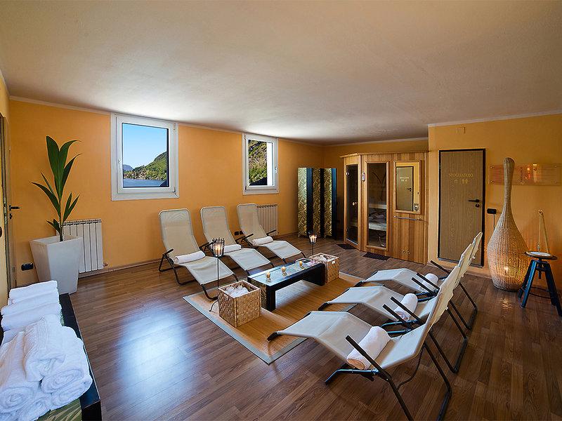 18DAD089FB19449D262FDCB78AA5096B