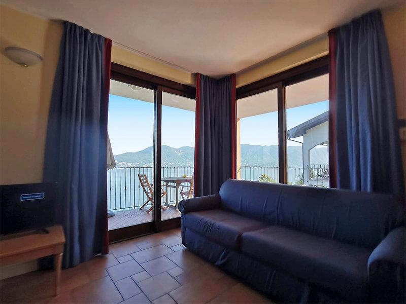 6E27A9638B265C1A55C9A17E55B6E3D8