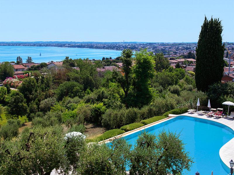 92AE9BC3C9DABF327F88975501C43554