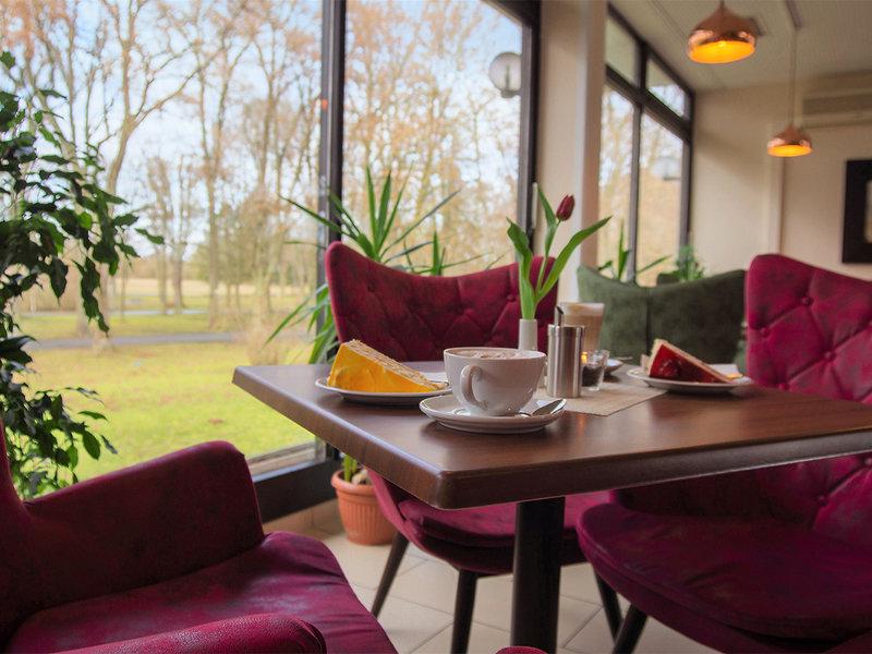 902A6FA4D2AED34DBD4E970477858B5A