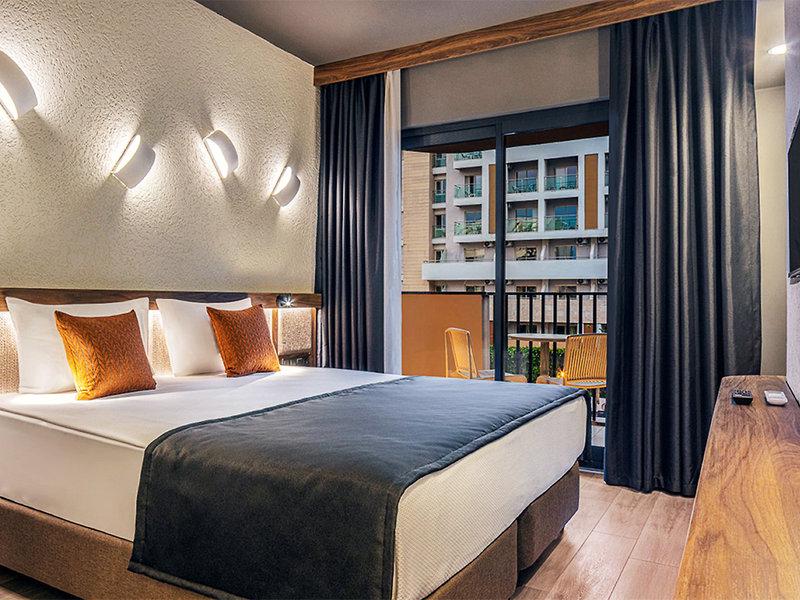 AC57480D8B5AD45A1222EB5DBDA5D3FC